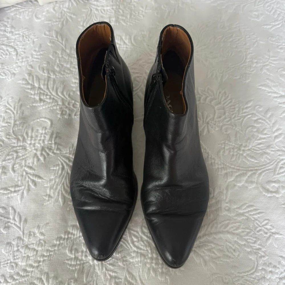 Coach Montana Black Leather Ankle Boots size 9